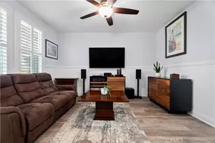 27249 Riverview Ln, Valencia, CA 91354 - Photo 6
