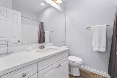 27249 Riverview Lane, Valencia, CA 91354 - Photo 16