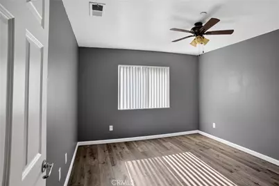 9354 Burnet #105, North Hills, CA 91343 - Photo 14