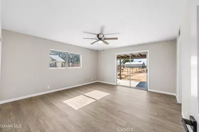 10157 E Avenue R8, Littlerock, CA 93543 - Photo 30