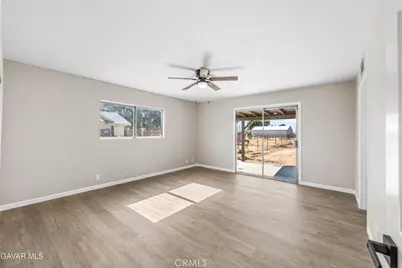 10157 E Avenue R8, Littlerock, CA 93543 - Photo 32