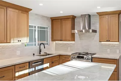 18912 Halsted Street, Northridge, CA 91324 - Photo 4