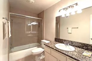 22304 Devonshire St, Chatsworth, CA 91311 - Photo 12