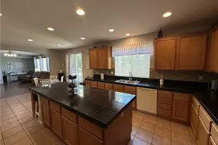 40741 Turnberry Ct, Palmdale, CA 93551 - Photo 16