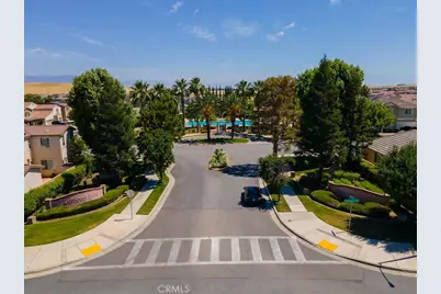 5927 Pilar Way, Bakersfield, CA 93306 - Photo 32