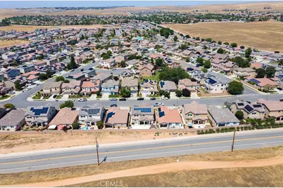 5927 Pilar Way, Bakersfield, CA 93306 - Photo 36