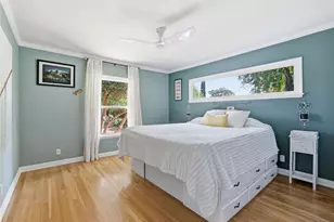 22654 Collins St, Woodland Hills, CA 91367 - Photo 8