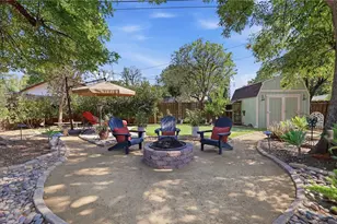 22654 Collins St, Woodland Hills, CA 91367 - Photo 20