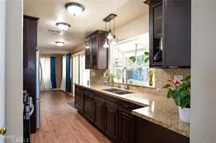 43659 Serenity Ct, Lancaster, CA 93535 - Photo 12