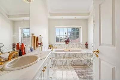1948 N Catalina Street, Los Angeles, CA 90027 - Photo 28