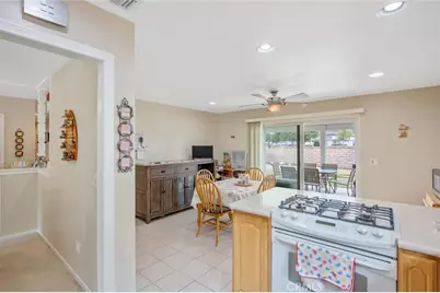20862 Alaminos, Saugus, CA 91350 - Photo 18