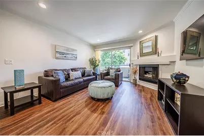 5565 Canoga #117, Woodland Hills, CA 91367 - Photo 4