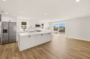 450 W Loop, Camarillo, CA 93010 - Photo 6