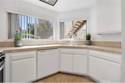 3210 Darby Street #102, Simi Valley, CA 93063 - Photo 4