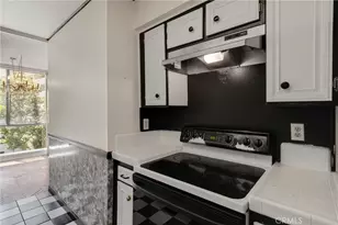 1340 S Beverly Glen Blvd, Los Angeles, CA 90024 - Photo 10