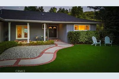 22764 Liberty Bell, Calabasas, CA 91302 - Photo 2