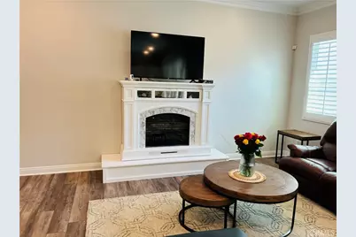 20578 Galloway Drive, Saugus, CA 91350 - Photo 14