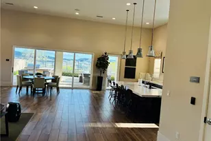 20578 Galloway Dr, Saugus, CA 91350 - Photo 24