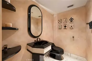 12023 Laurel Ln, Studio City, CA 91604 - Photo 22