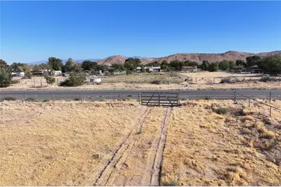 16114 Valeport, Lancaster, CA 93535 - Photo 36