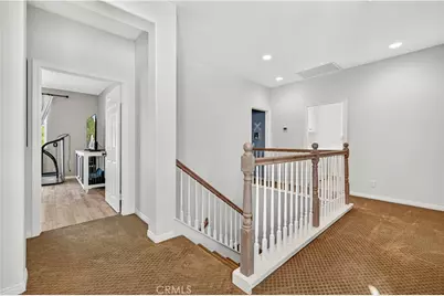27034 Island, Valencia, CA 91355 - Photo 24