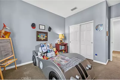 27034 Island, Valencia, CA 91355 - Photo 32