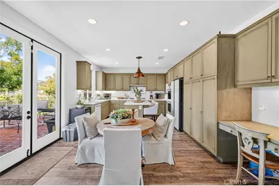 27034 Island, Valencia, CA 91355 - Photo 14