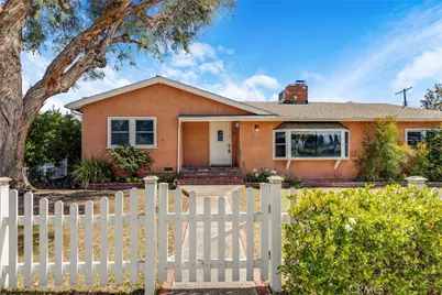 23728 Bessemer, Woodland Hills, CA 91367 - Photo 2
