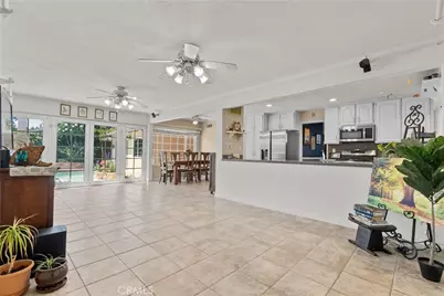 25631 Bellerive, Valencia, CA 91355 - Photo 22