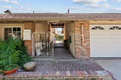 25631 Bellerive, Valencia, CA 91355 - Photo 2