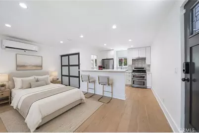 5143 Newcastle Avenue, Encino, CA 91316 - Photo 22