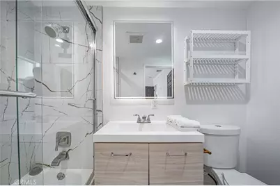 5143 Newcastle Avenue, Encino, CA 91316 - Photo 14
