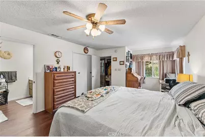 10042 Ave S12, Littlerock, CA 93543 - Photo 24