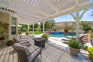 5919 County Oak Rd, Woodland Hills, CA 91367 - Photo 32