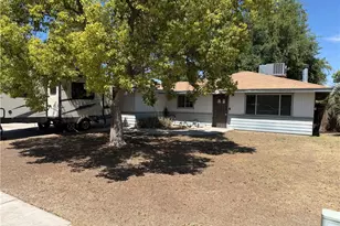 260 Fuller, Shafter, CA 93263 - Photo 2