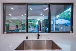 5715 Corteen, Valley Village, CA 91607 - Photo 22