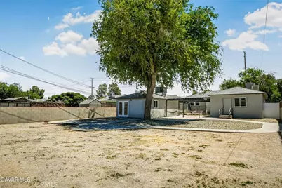 44503 Fern Avenue, Lancaster, CA 93534 - Photo 22