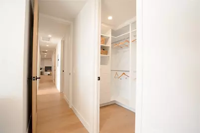 100 S Doheny Drive #1105, Los Angeles, CA 90048 - Photo 12