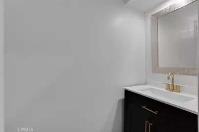 5631 Park Oak Place, Los Angeles, CA 90068 - Photo 16