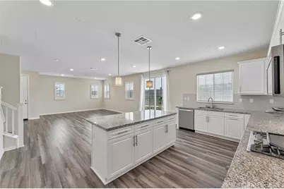 17115 Zion Drive, Canyon Country, CA 91387 - Photo 2