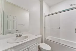 17115 Zion, Canyon Country, CA 91387 - Photo 10