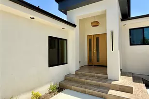 22130 Gault St, Canoga Park, CA 91303 - Photo 20