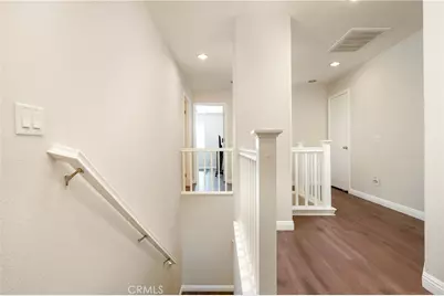 28215 Clementine Drive, Saugus, CA 91350 - Photo 10