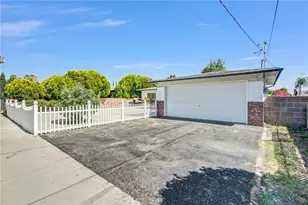 11046 Lull St, Los Angeles, CA 91352 - Photo 14