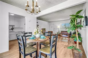 11046 Lull St, Los Angeles, CA 91352 - Photo 6