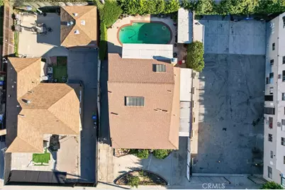 16042 Kittridge, Van Nuys, CA 91406 - Photo 36