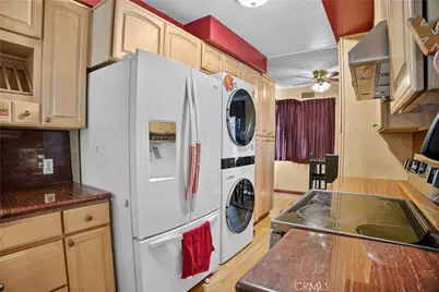 16042 Kittridge, Van Nuys, CA 91406 - Photo 12