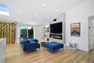 22253 Flanco Rd, Woodland Hills, CA 91364 - Photo 6