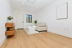 23409 Friar, Woodland Hills, CA 91367 - Photo 58