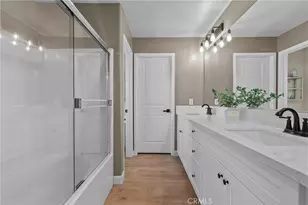 28354 Santa Rosa Ln, Saugus, CA 91350 - Photo 28